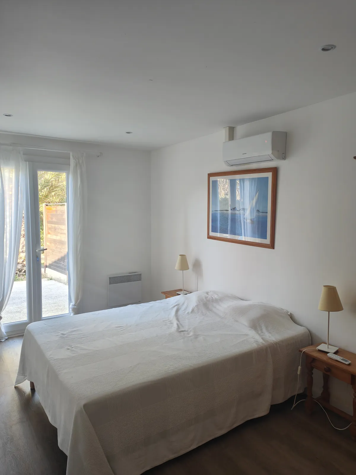 Installation d'une unité intérieure dans une chambre